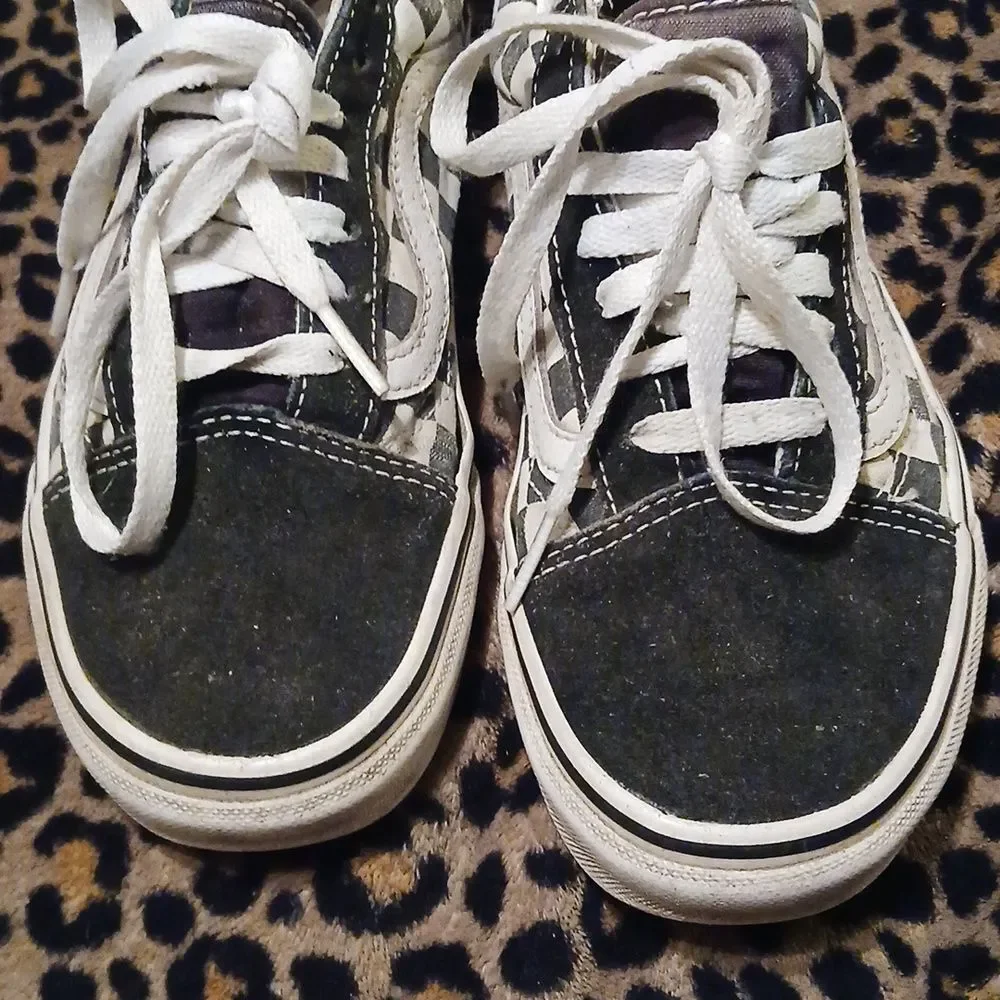 Vans Sneakers Mens Size 4 Womens Size 5.5